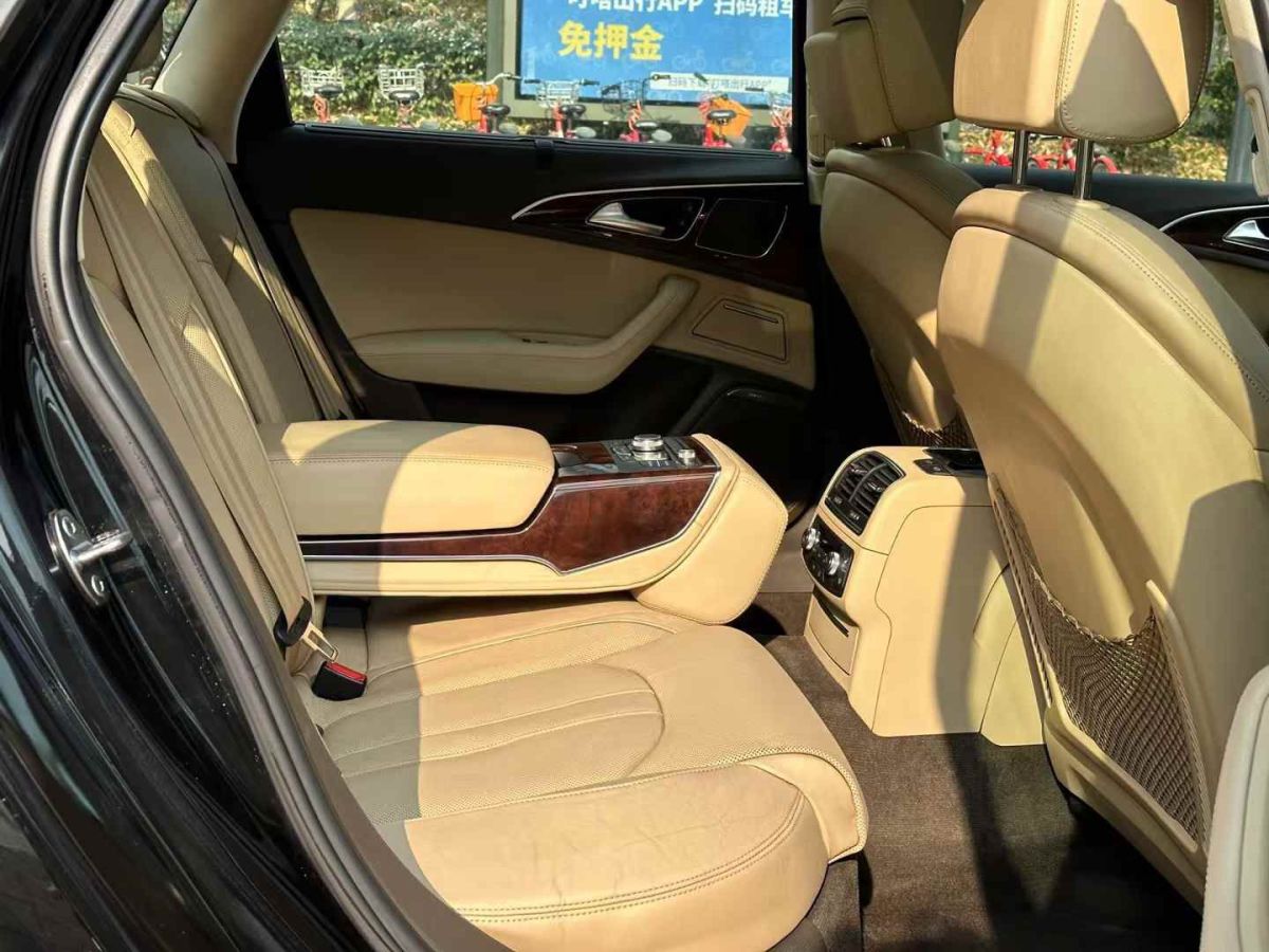 奧迪 奧迪A6L  2014款 A6L 2.8FSI 35FSI 豪華型圖片