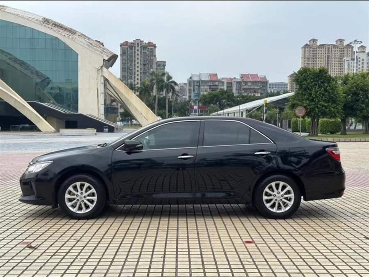 豐田 凱美瑞  2015款 2.0G 領(lǐng)先版圖片
