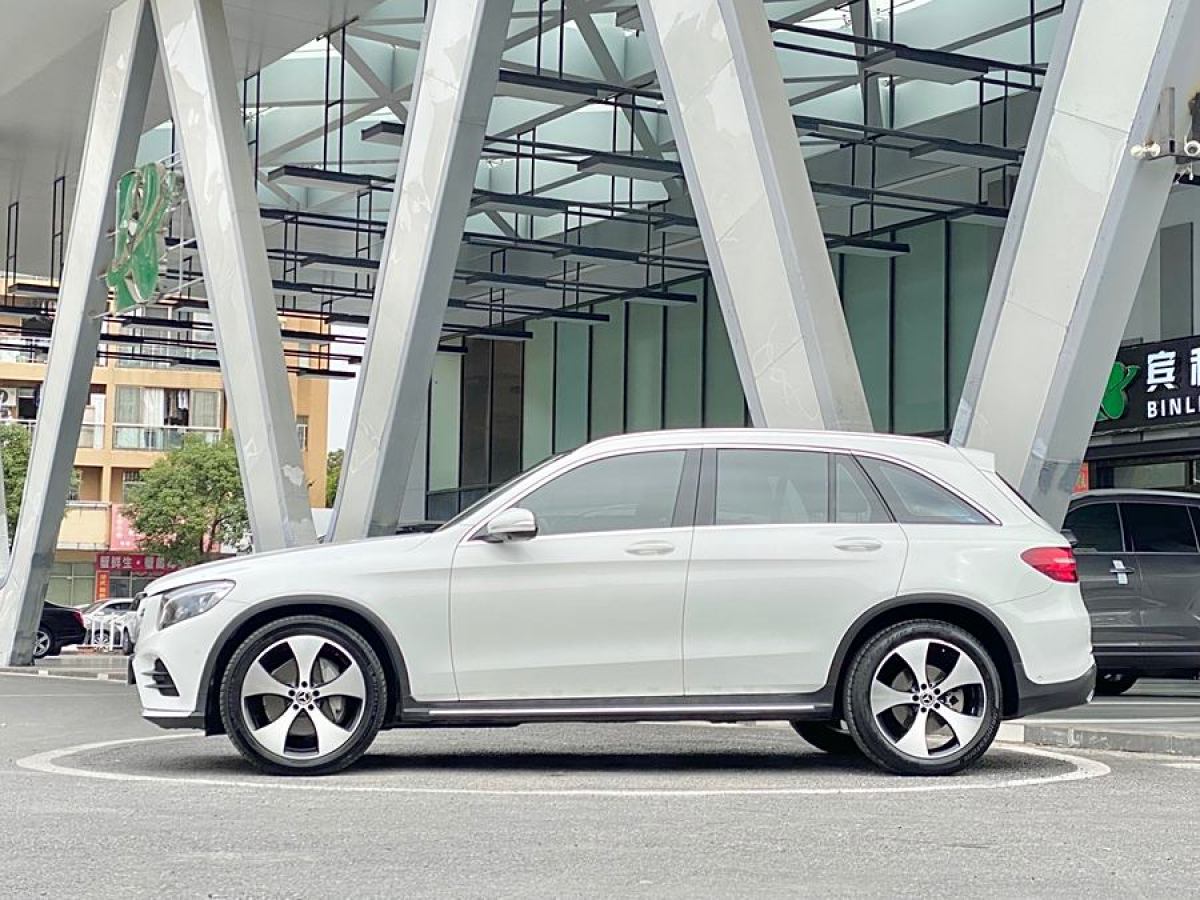 奔馳 奔馳GLC  2018款 改款 GLC 300 4MATIC 動感型圖片