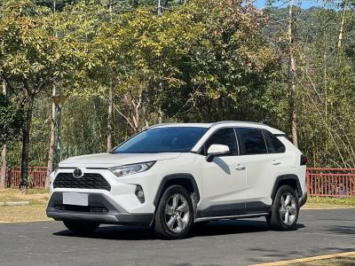 2019年12月 豐田 RAV4榮放 2.0L CVT兩驅(qū)風(fēng)尚版圖片