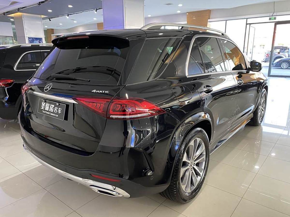 奔馳 奔馳GLE  2024款 改款 GLE 350 4MATIC 時(shí)尚型圖片