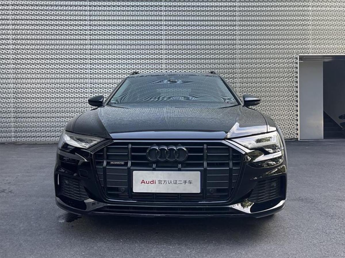 2022年3月奧迪 奧迪A6  2022款 allroad quattro 探索家 55 TFSI 尊享越野型