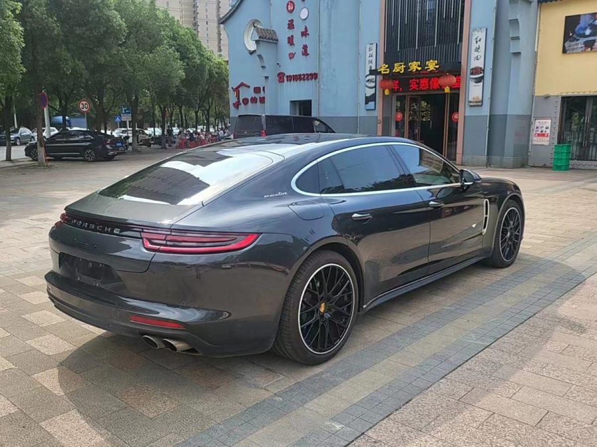 保時(shí)捷 Panamera  2017款 Panamera 4S 行政加長(zhǎng)版 2.9T圖片