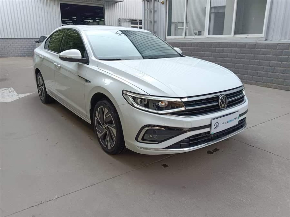 大眾 寶來(lái)  2025款 300TSI DSG尊行版圖片