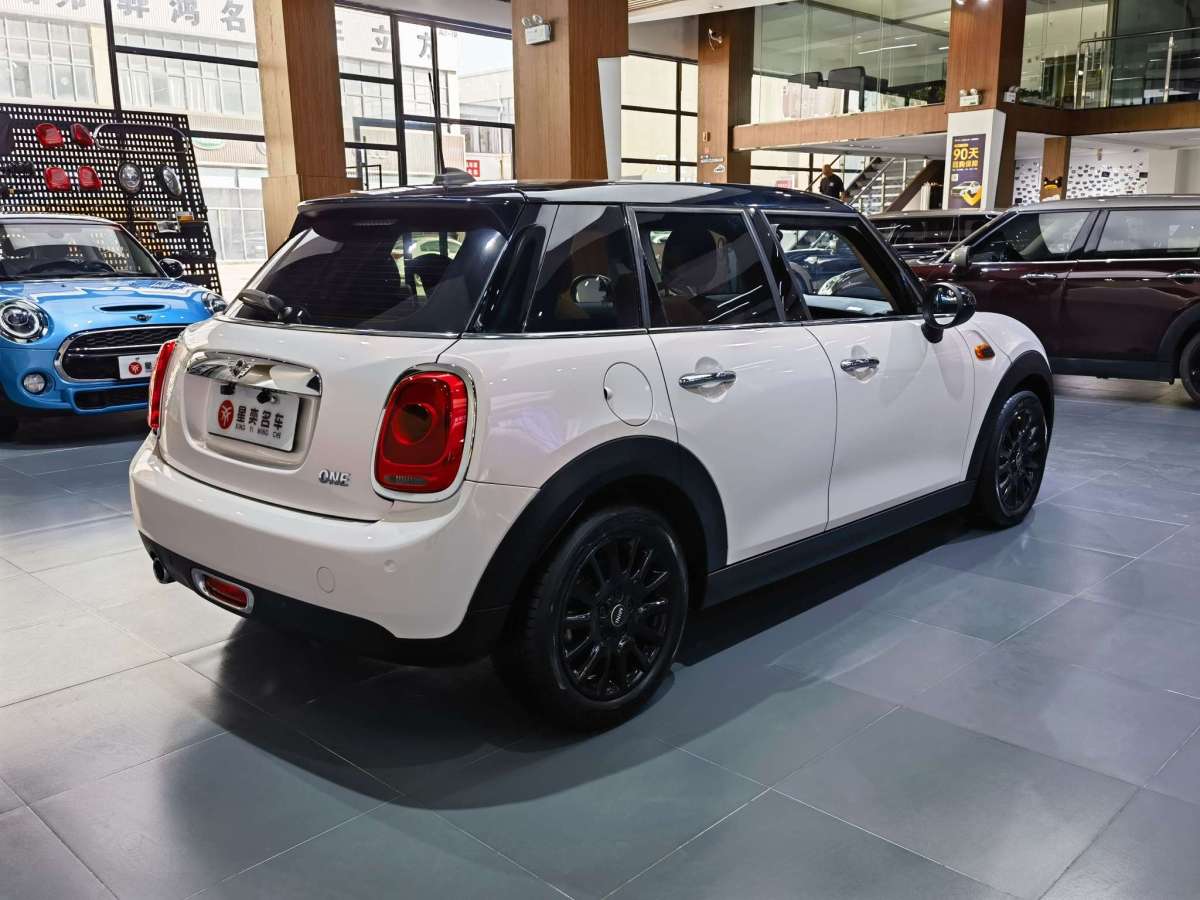 2018年2月MINI MINI  2016款 1.2T ONE 先鋒派 五門版