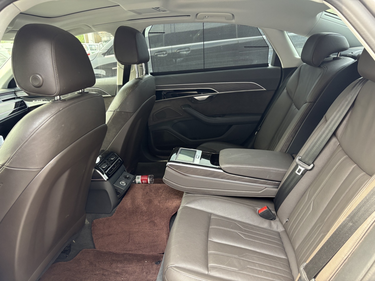 奧迪 奧迪A8  2018款 A8L 55 TFSI quattro投放版尊享型圖片