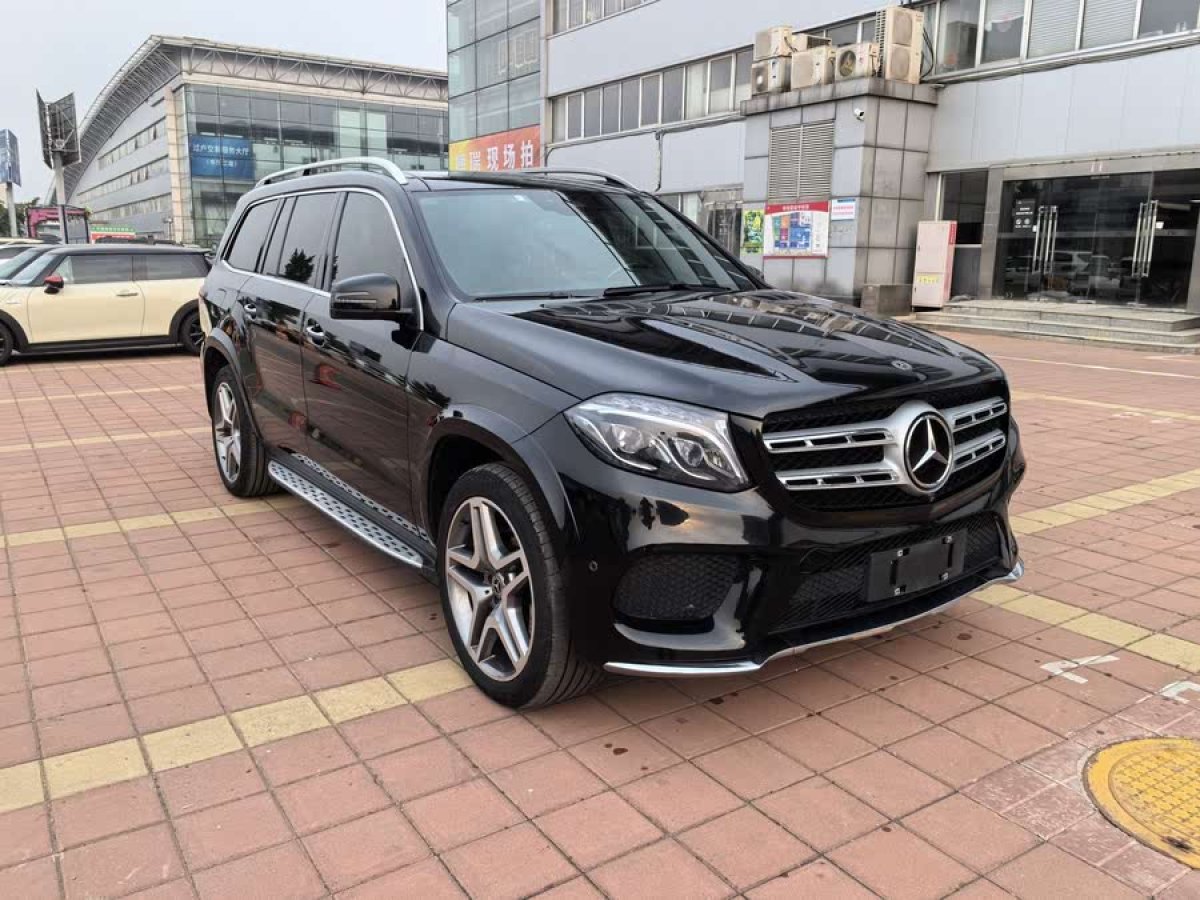 奔馳 奔馳GLS  2018款 改款 GLS 400 4MATIC豪華型圖片