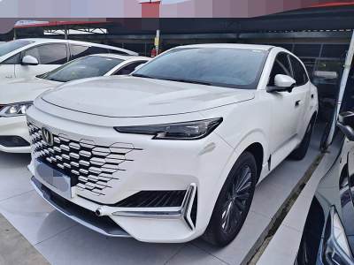 2021年9月 長(zhǎng)安 長(zhǎng)安UNI-K 2.0T 尊貴型圖片