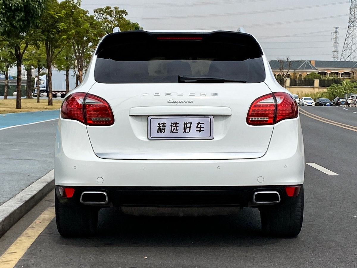 2013年1月保時捷 Cayenne  2011款 Cayenne 3.0T