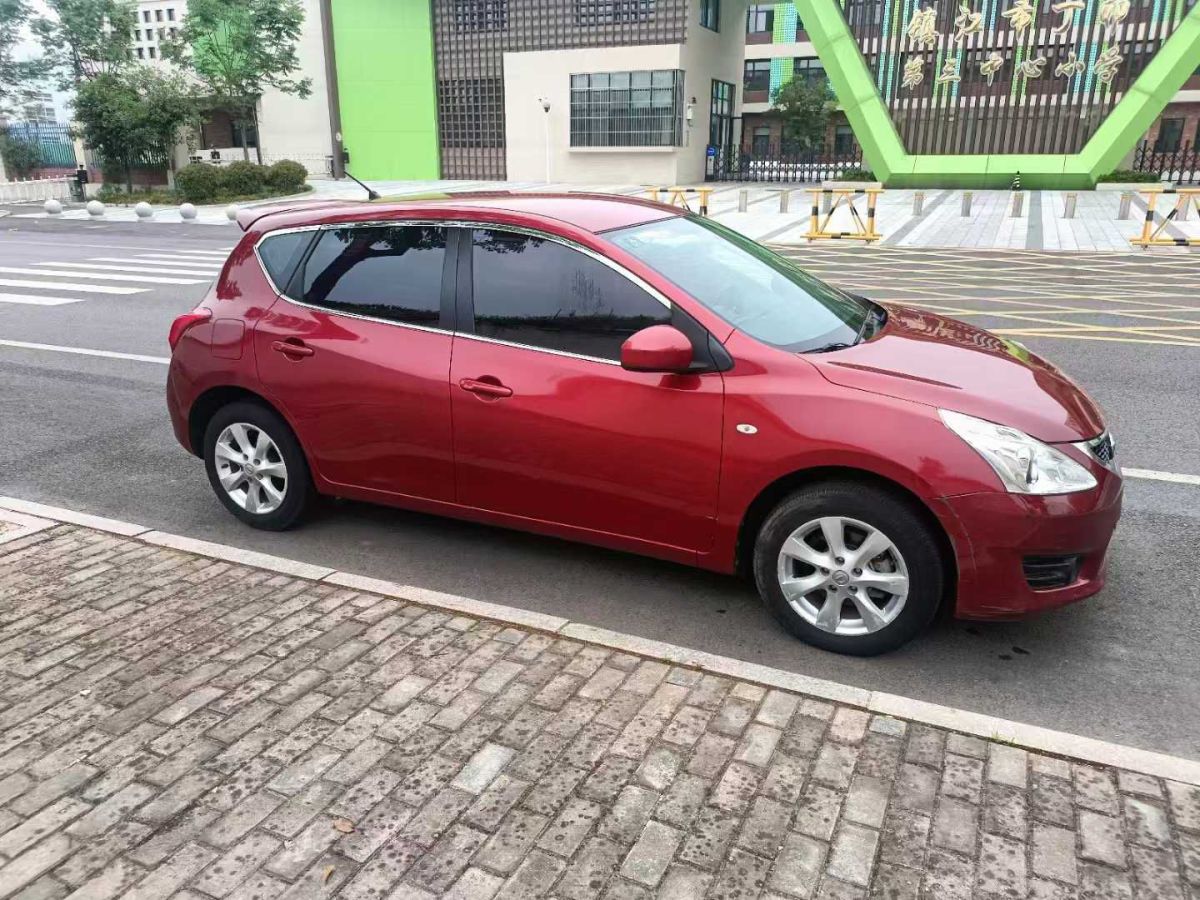 日產(chǎn) 騏達(dá)  2016款 1.6L CVT樂動版圖片