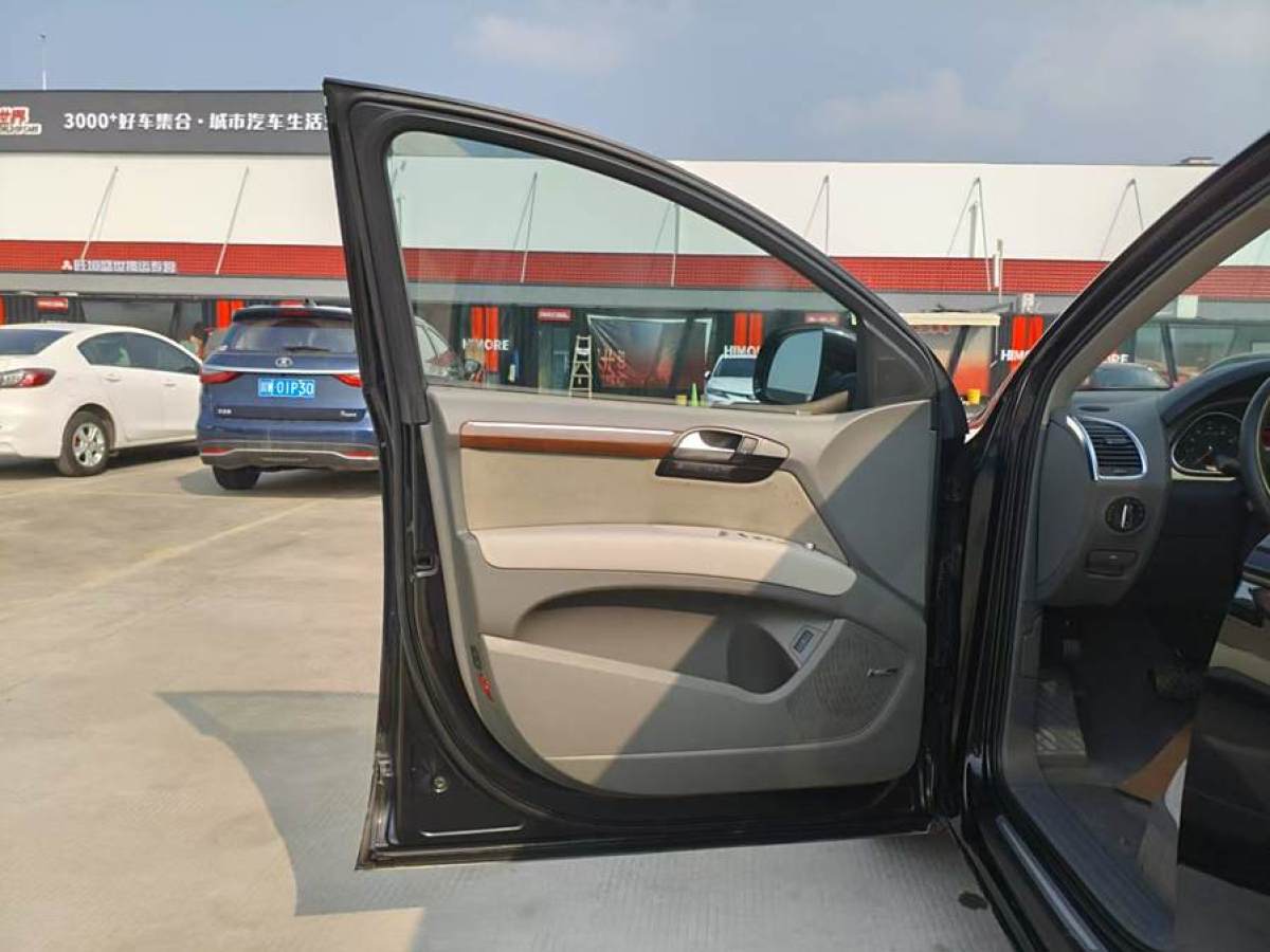 奧迪 奧迪Q7  2007款 3.6 FSI quattro 豪華型圖片