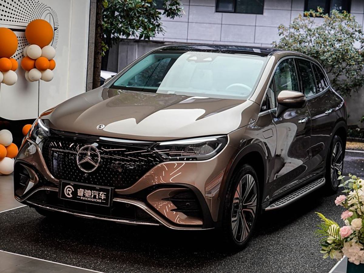 2023年7月奔馳 奔馳EQE SUV  2023款 350 4MATIC 豪華版