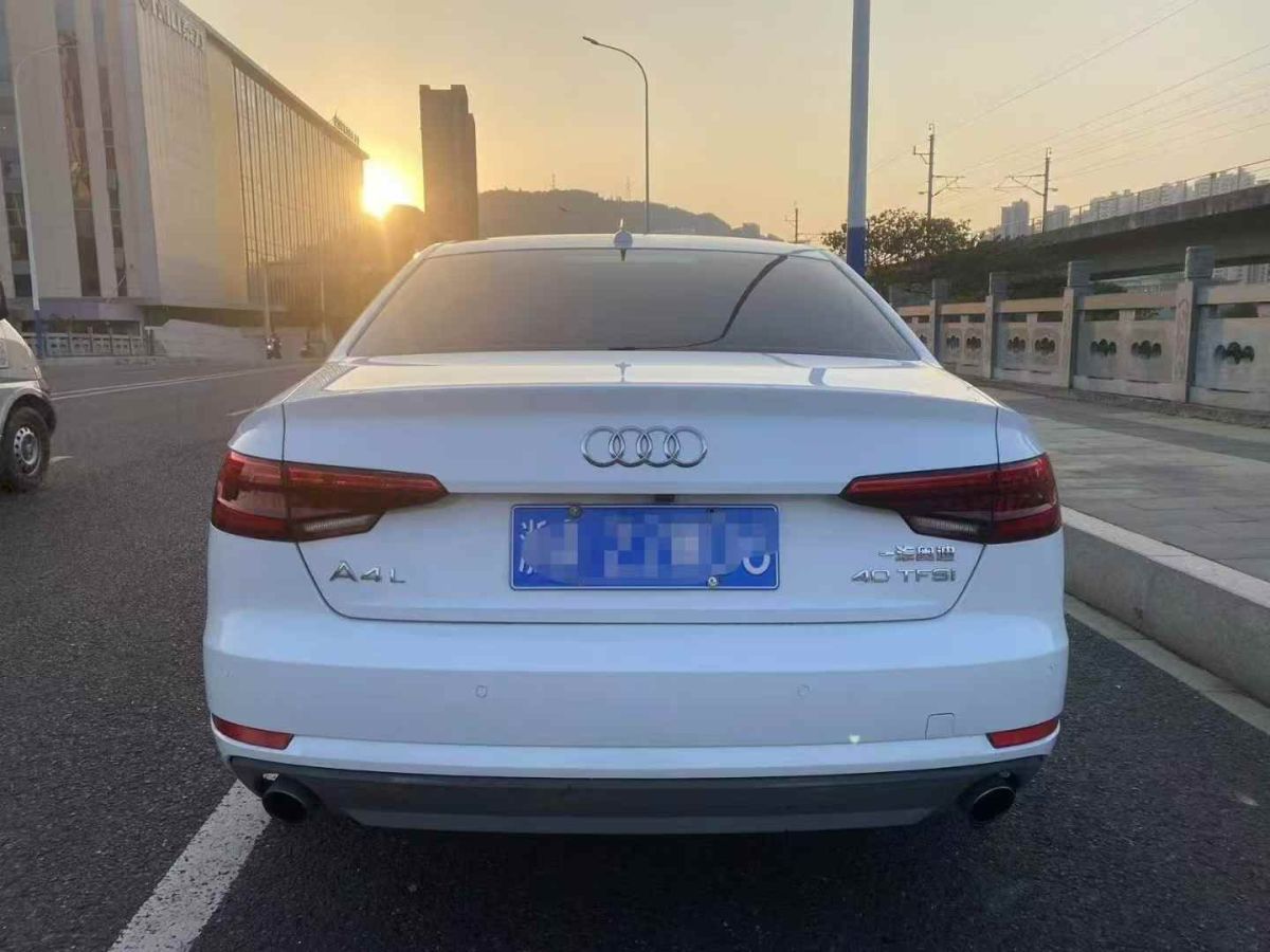 奧迪 奧迪A4L  2017款 A4L 40TFSI 時尚型圖片