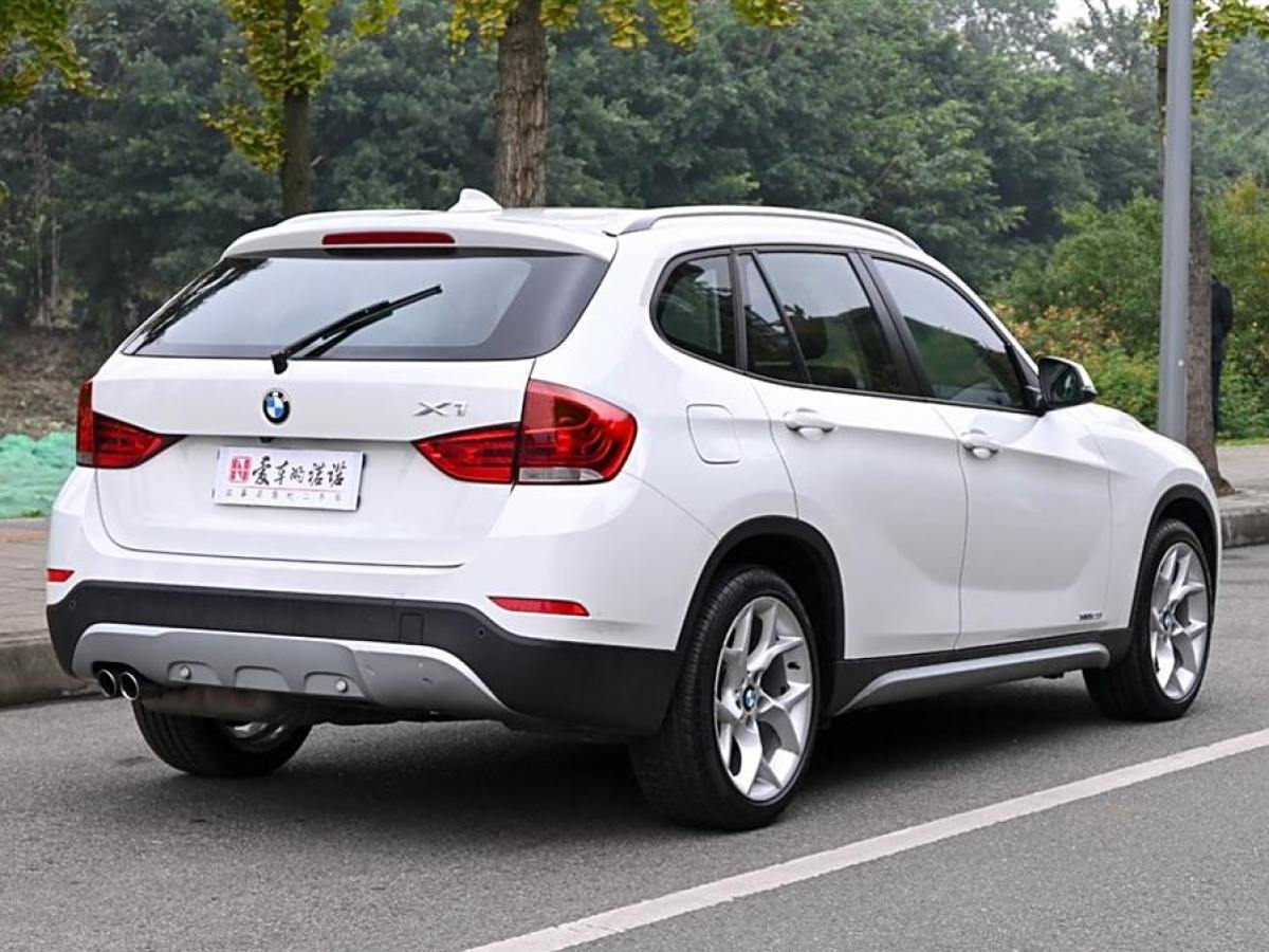 寶馬 寶馬X1  2013款 xDrive20i X設(shè)計(jì)套裝圖片