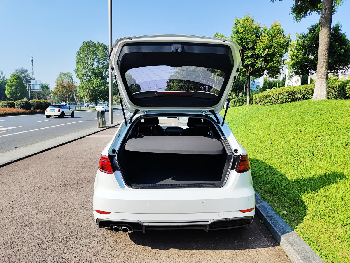 奥迪 奥迪A3  2019款 Sportback 35 TFSI 时尚型 国VI图片