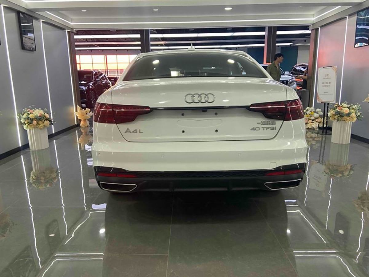 奧迪 奧迪A4L  2024款 40 TFSI 豪華動(dòng)感型圖片