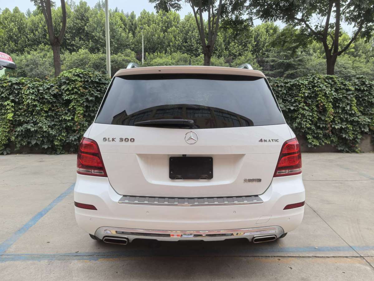 奔驰 奔驰GLK级  2013款 GLK 300 4MATIC 动感天窗型图片