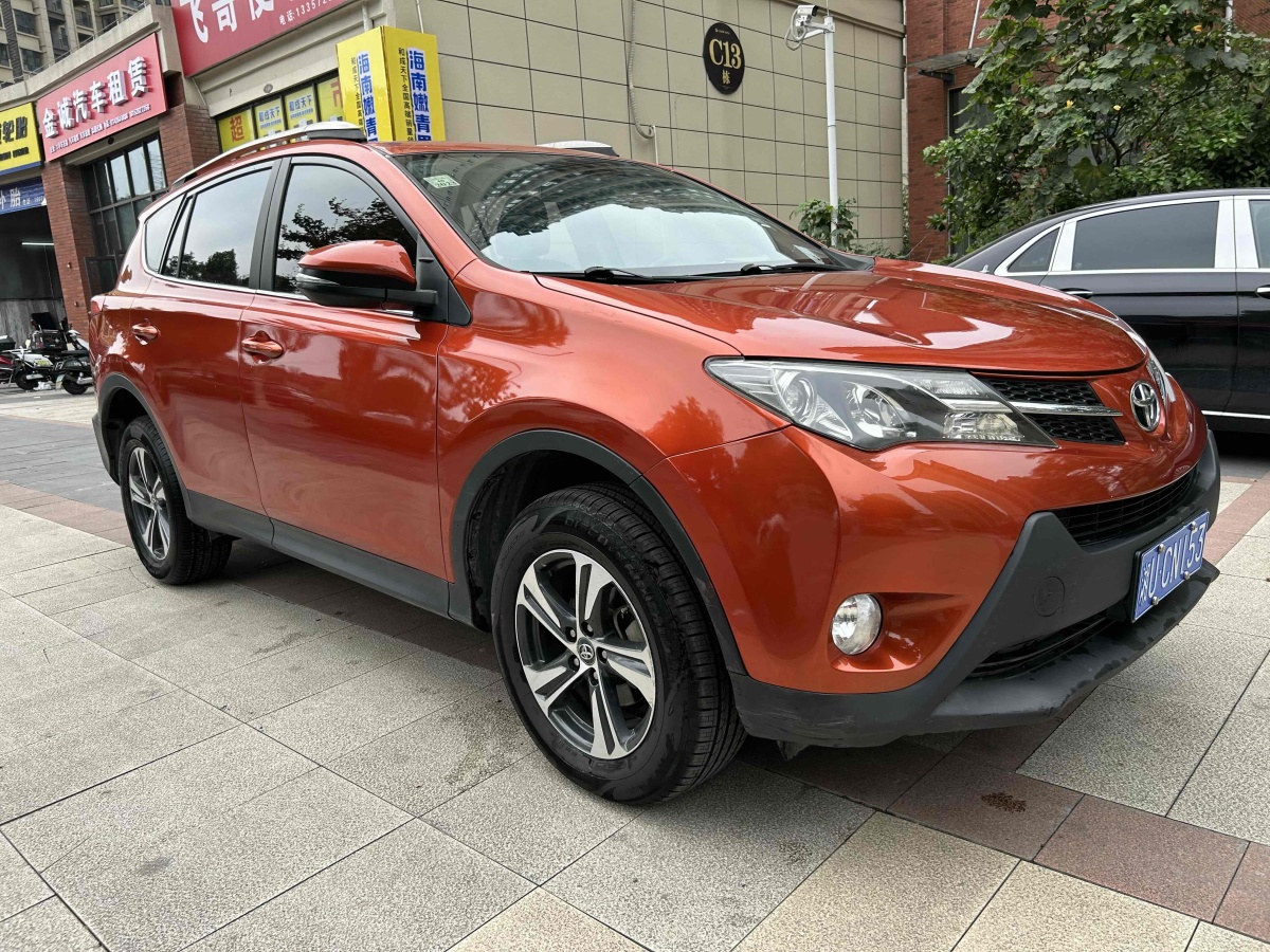 2015年6月豐田 RAV4  2018款 榮放 2.0L CVT兩驅(qū)風尚版