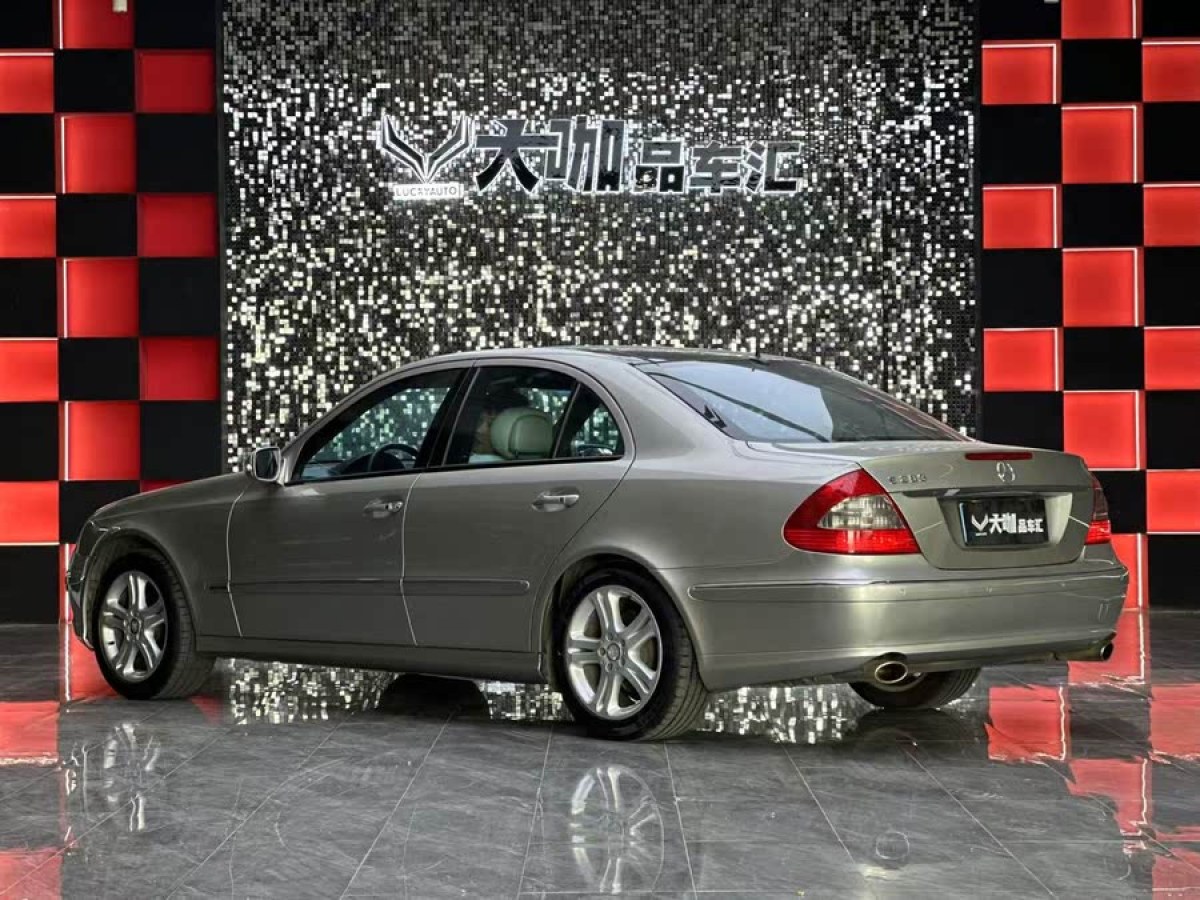 奔馳 奔馳E級  2008款 E 280 個性運動版圖片