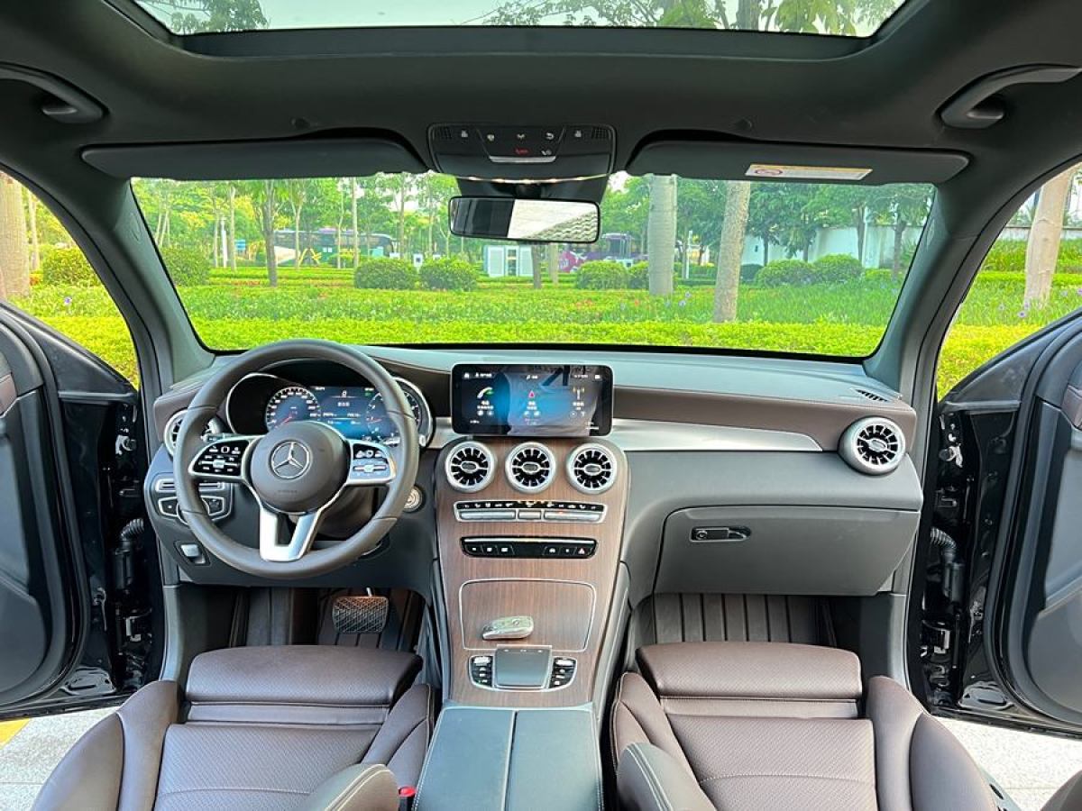 2021年5月奔馳 奔馳GLC  2021款 GLC 300 L 4MATIC 動(dòng)感型