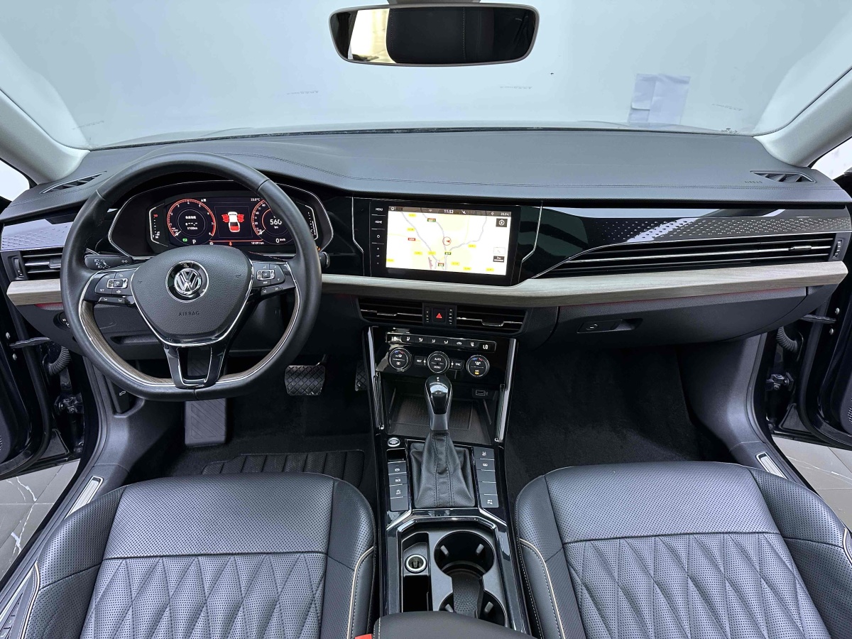2019年9月大眾 帕薩特  2019款 330TSI 尊貴版 國V
