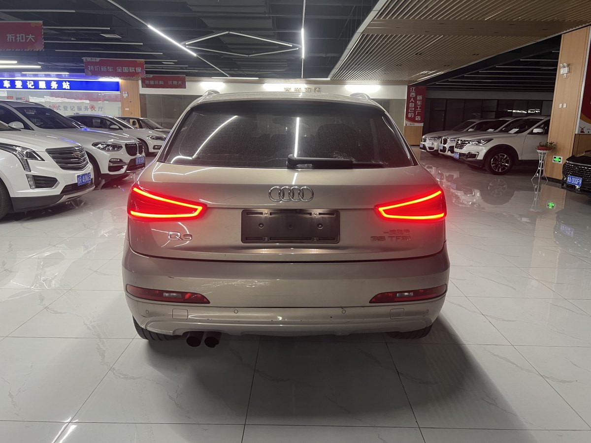 奧迪 奧迪Q3  2015款 35 TFSI 舒適型圖片