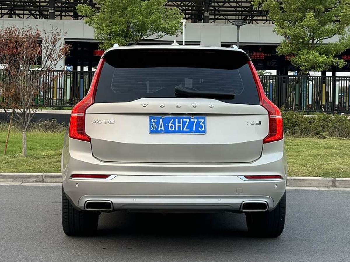 沃爾沃 XC90  2019款  T6 智逸版 7座 國(guó)VI圖片