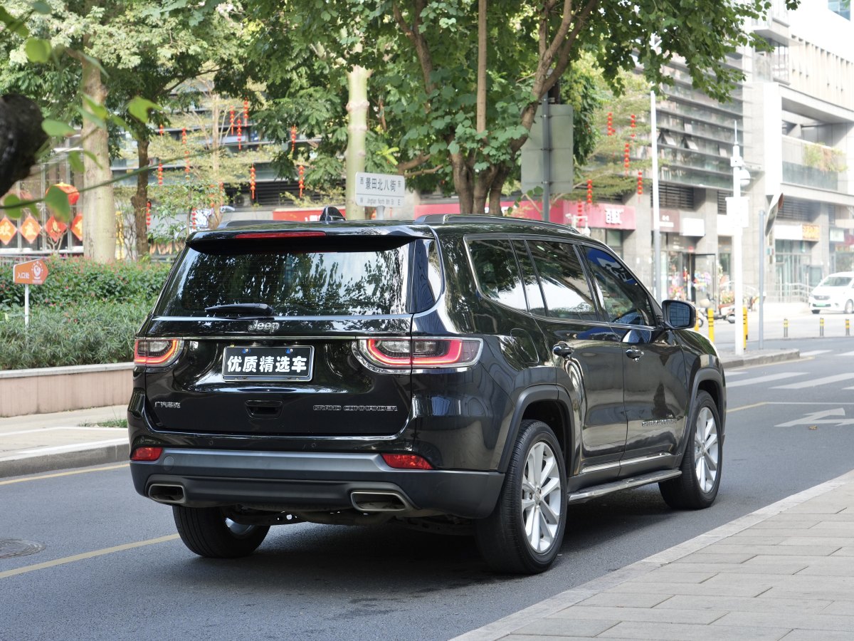 Jeep 大指揮官  2020款 2.0T 兩驅(qū)精英版圖片