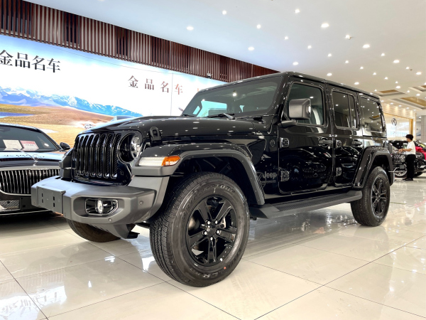 Jeep 牧马人  2022款 2.0T 高地四门版