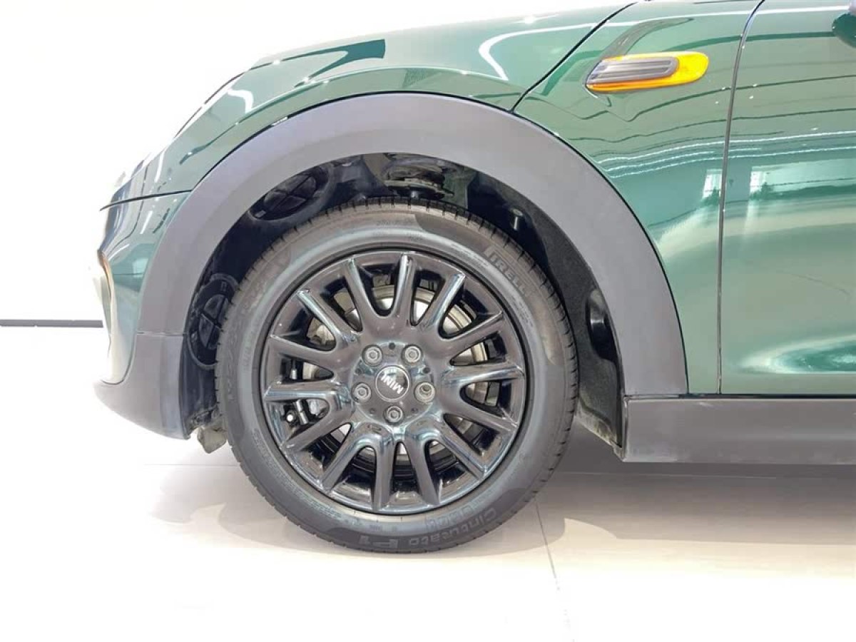 MINI MINI  2016款 1.2T ONE 先鋒派 五門版圖片