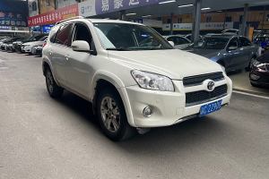 RAV4荣放 丰田 2.4L 自动四驱豪华版