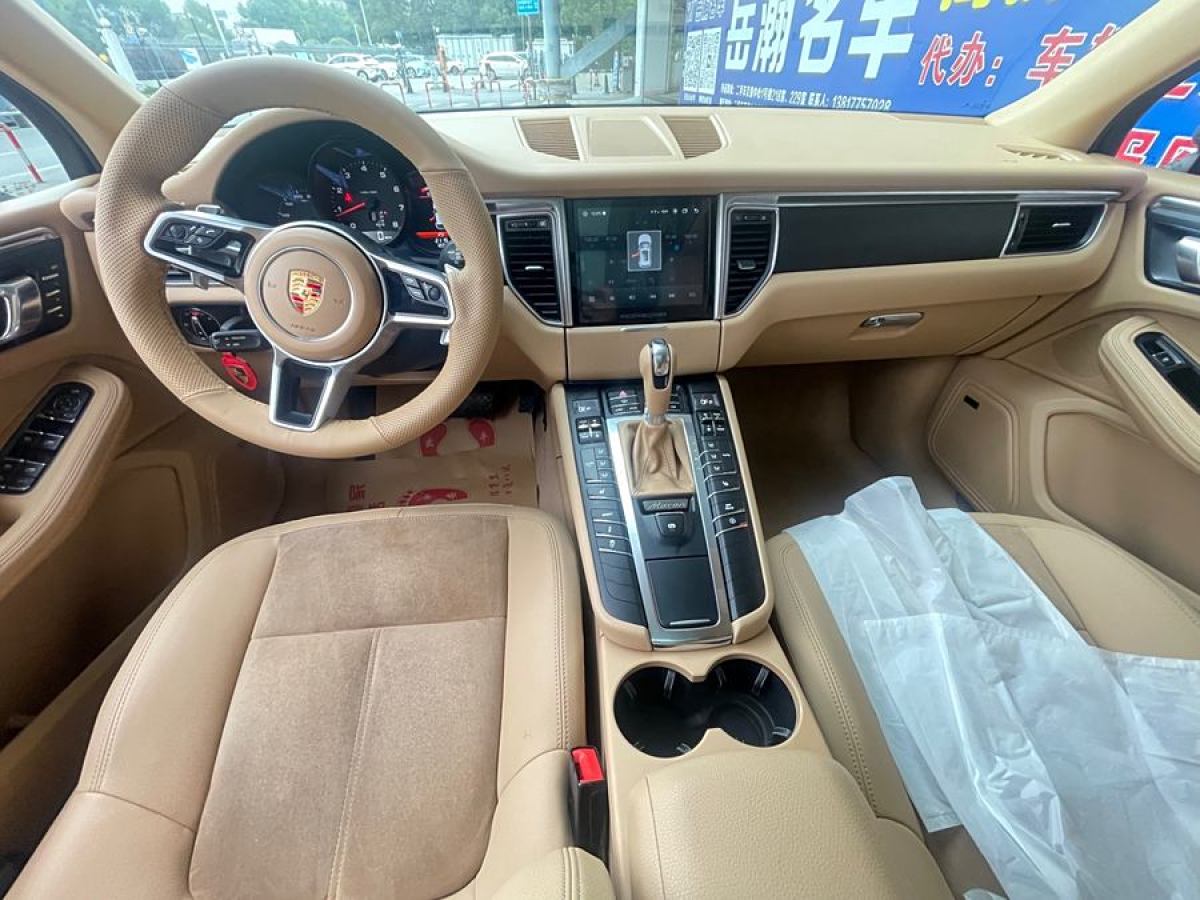 保時(shí)捷 Macan  2014款 Macan 2.0T圖片