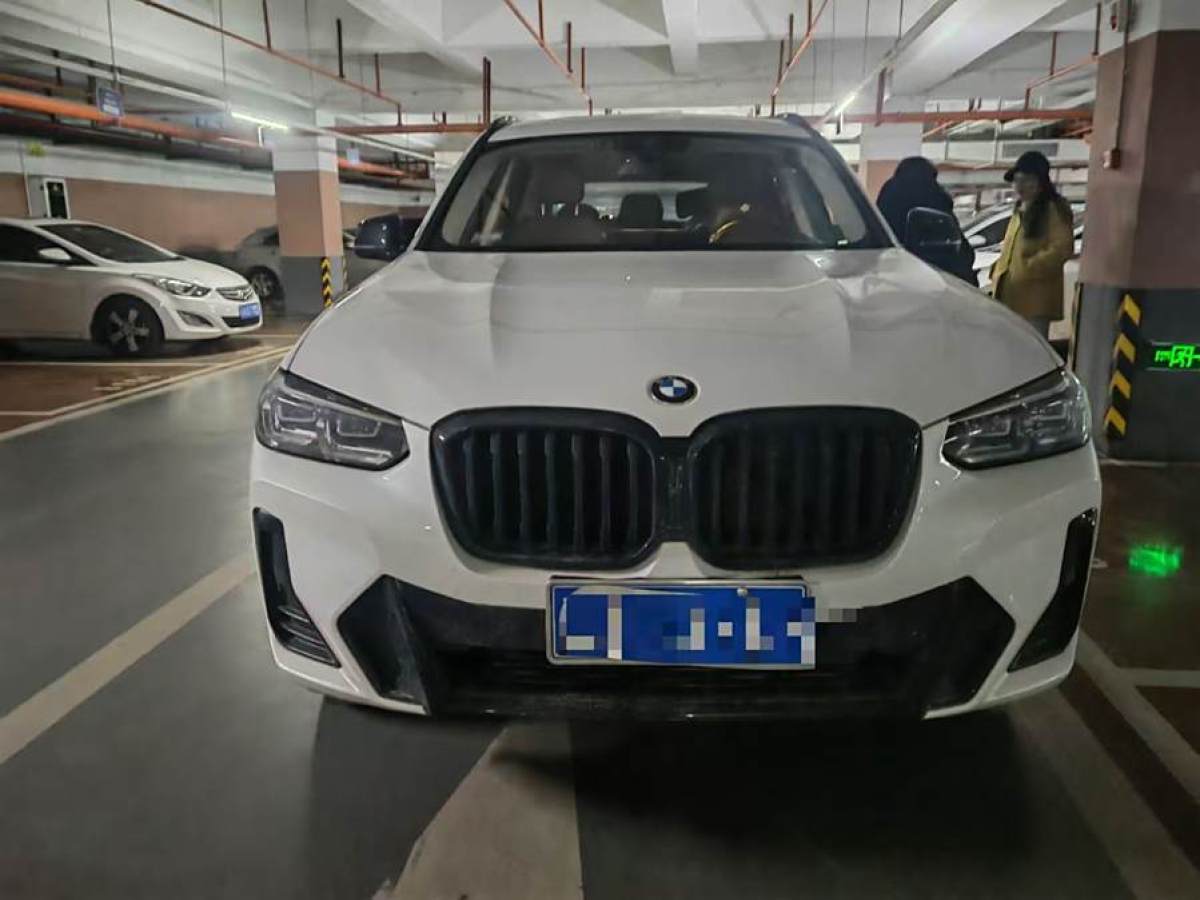 寶馬 寶馬X3  2023款 改款 xDrive30i 領(lǐng)先型 M曜夜套裝圖片