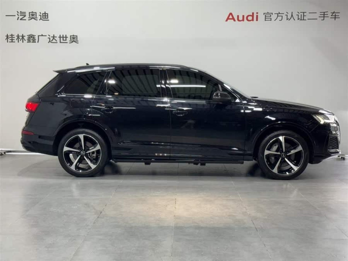 奧迪 奧迪Q7  2023款 55 TFSI quattro S line運動型圖片