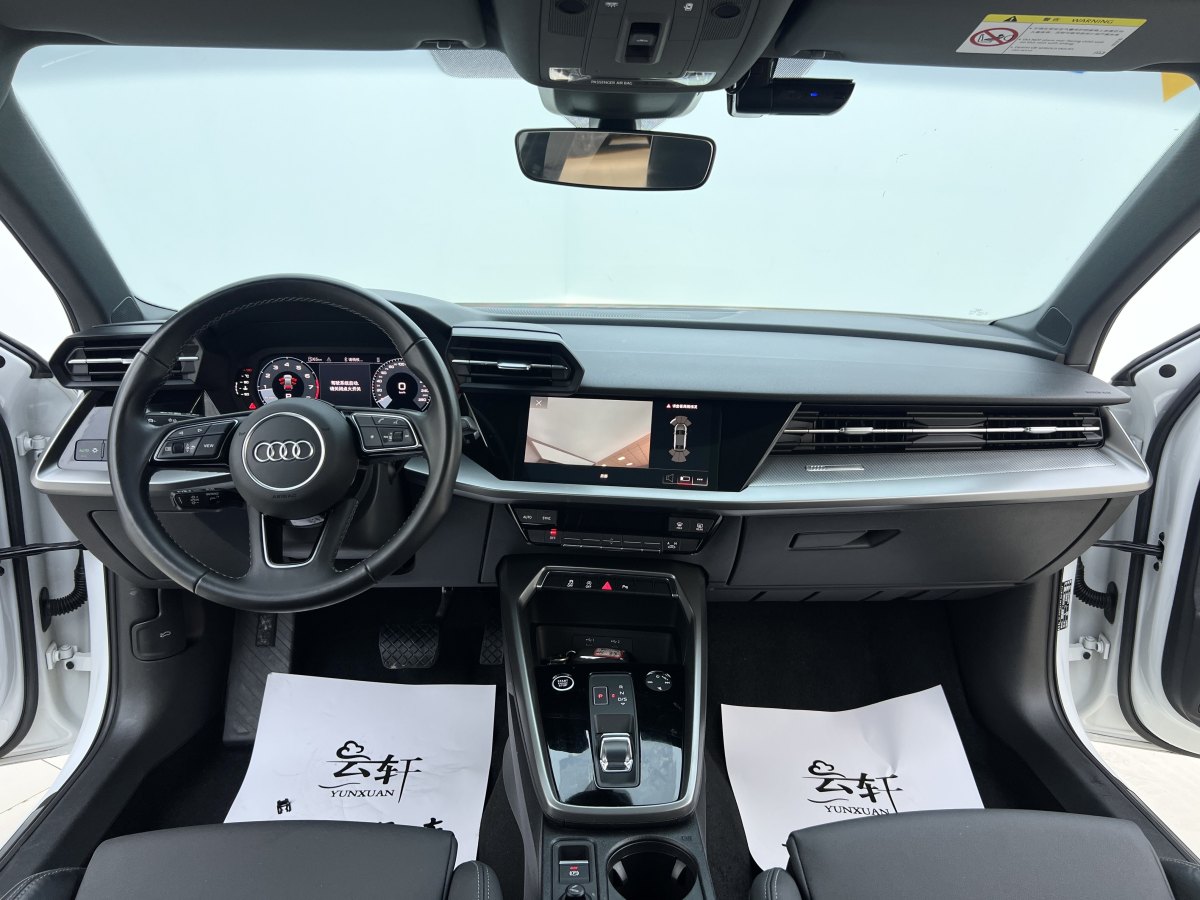 奧迪 奧迪A3  2023款 改款 A3L Limousine 35 TFSI 時(shí)尚致雅型圖片