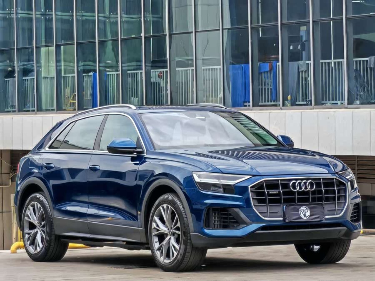 奧迪 奧迪Q8  2023款 55 TFSI 臻選動感型圖片