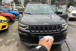 大指揮官 Jeep 2.0T 兩驅(qū)精英版