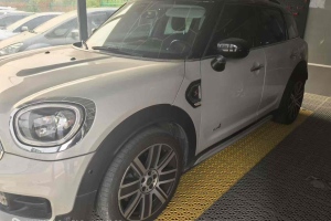 MINI COUNTRYMAN 2019款 2.0T COOPER S ALL4 藝術(shù)家  