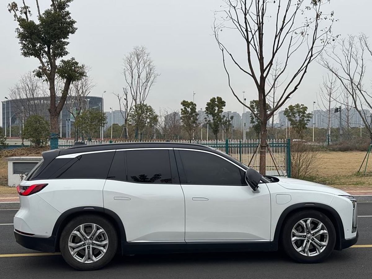 蔚來 ES8  2020款 485KM 基準(zhǔn)版 七座版圖片