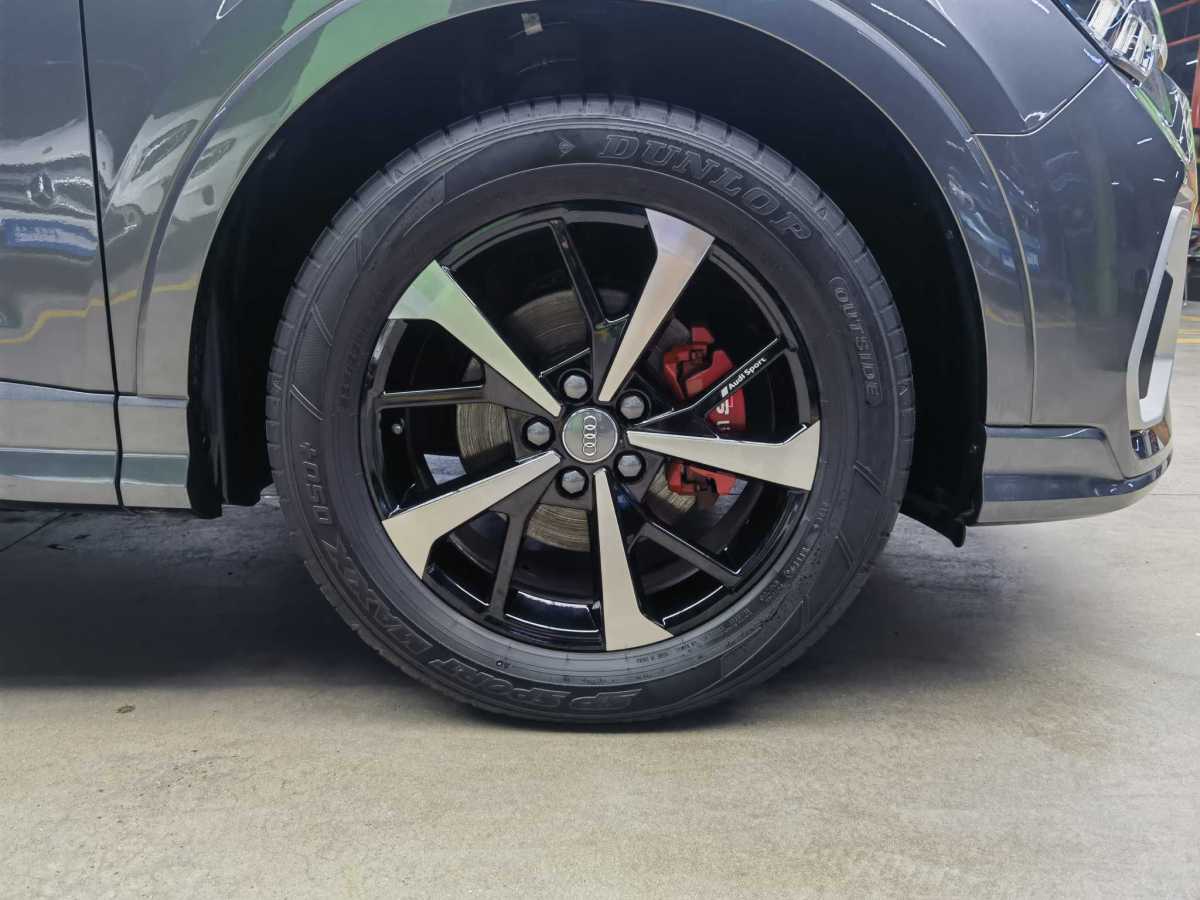 奧迪 奧迪Q3  2024款 35 TFSI 進(jìn)取動(dòng)感型圖片