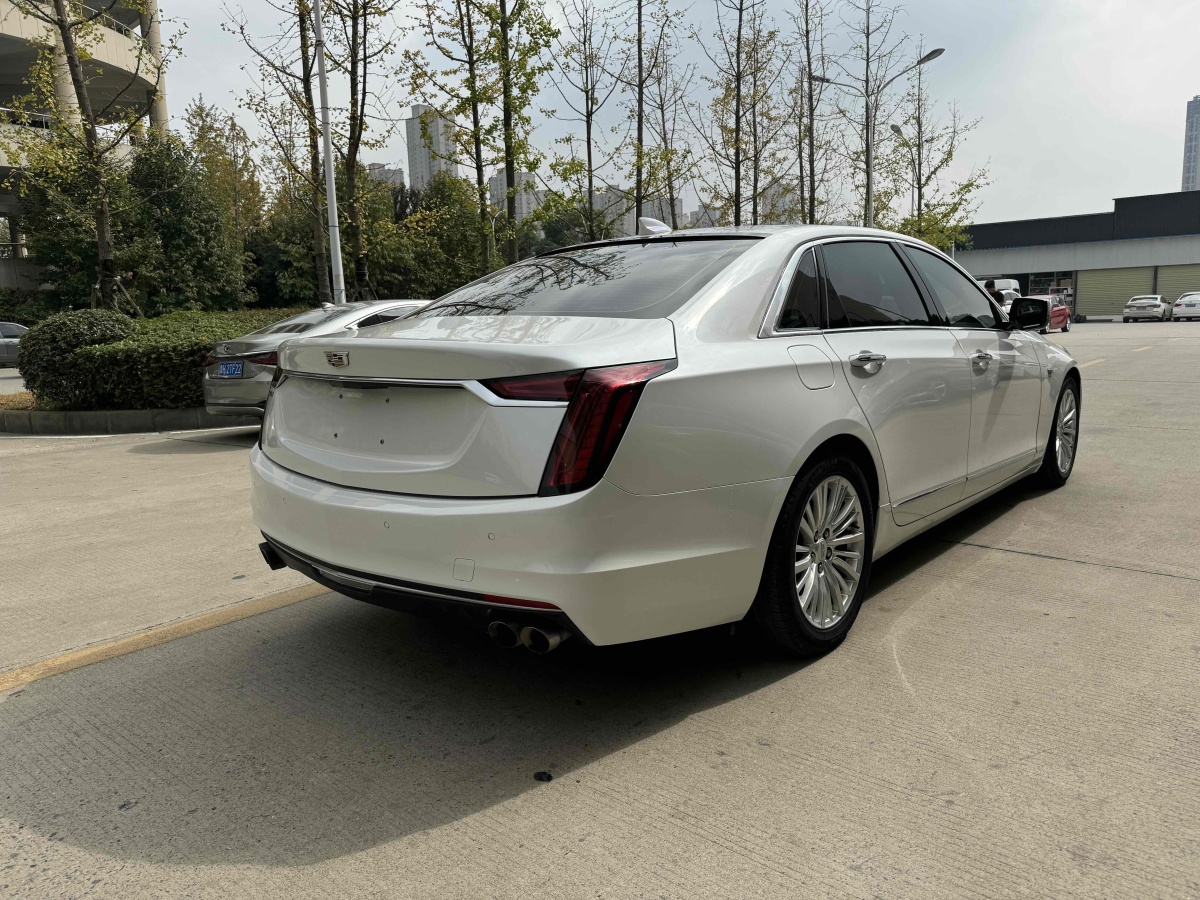 2020年8月凱迪拉克 CT6  2023款 28T 豪華型