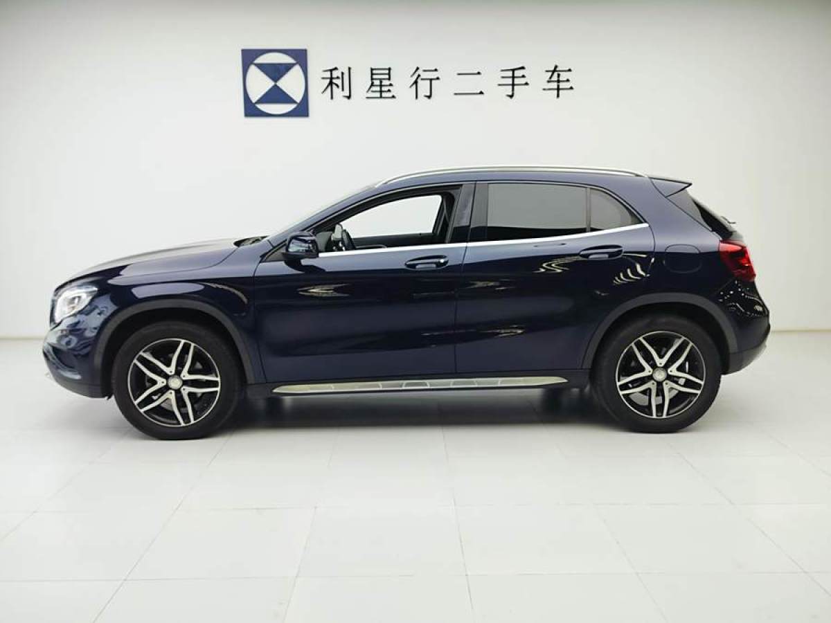 奔馳 奔馳GLA  2016款 GLA 220 4MATIC 時尚型圖片