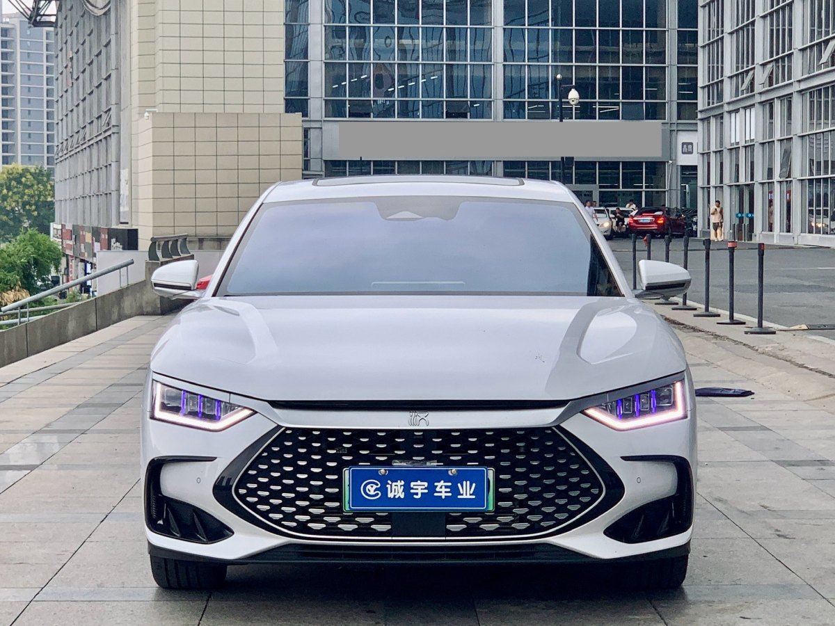 2023年2月比亞迪 漢  2022款 DM-i 121KM 領(lǐng)航型