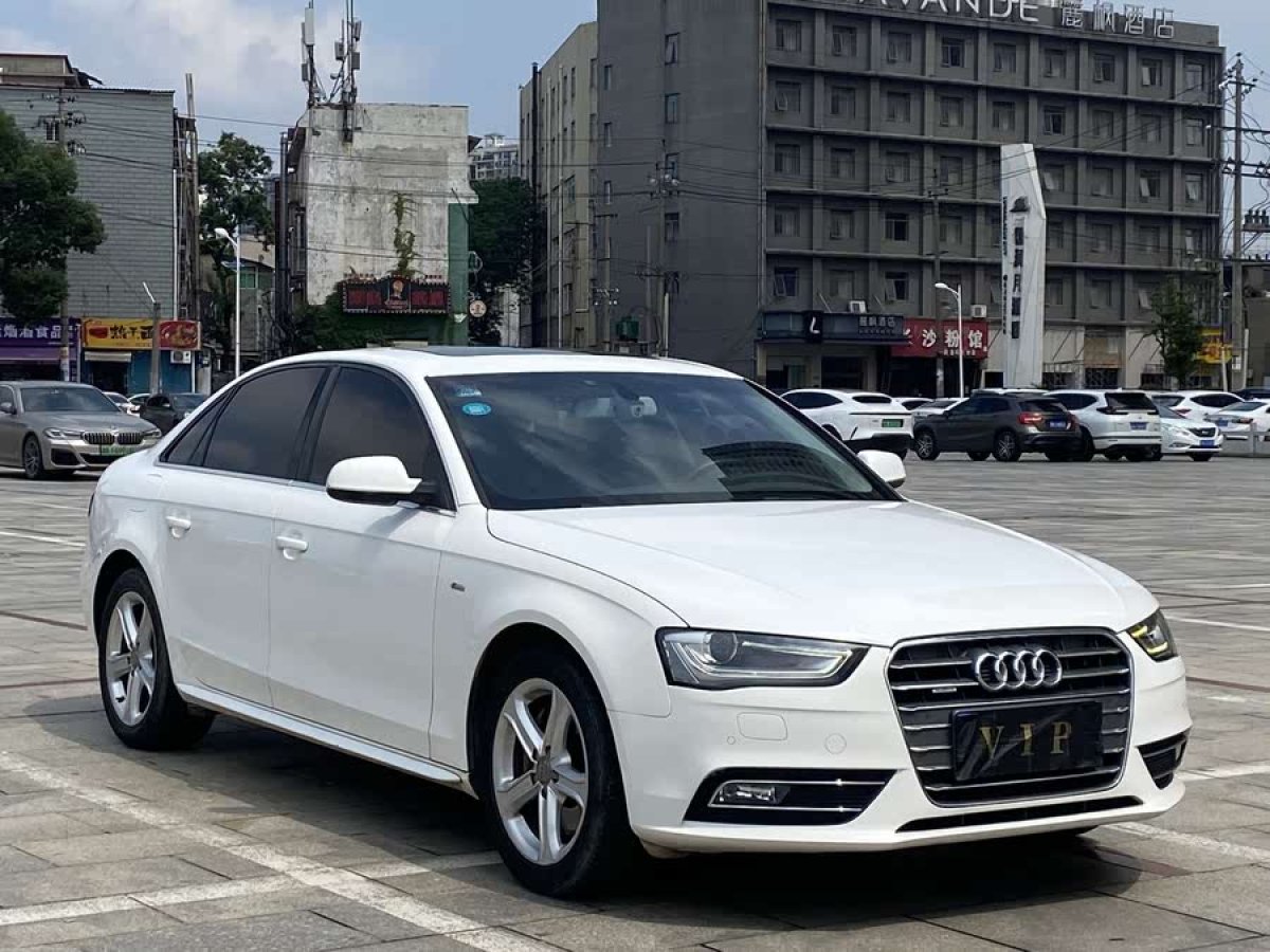 奧迪 奧迪A4L  2015款 45 TFSI quattro個性運(yùn)動型圖片