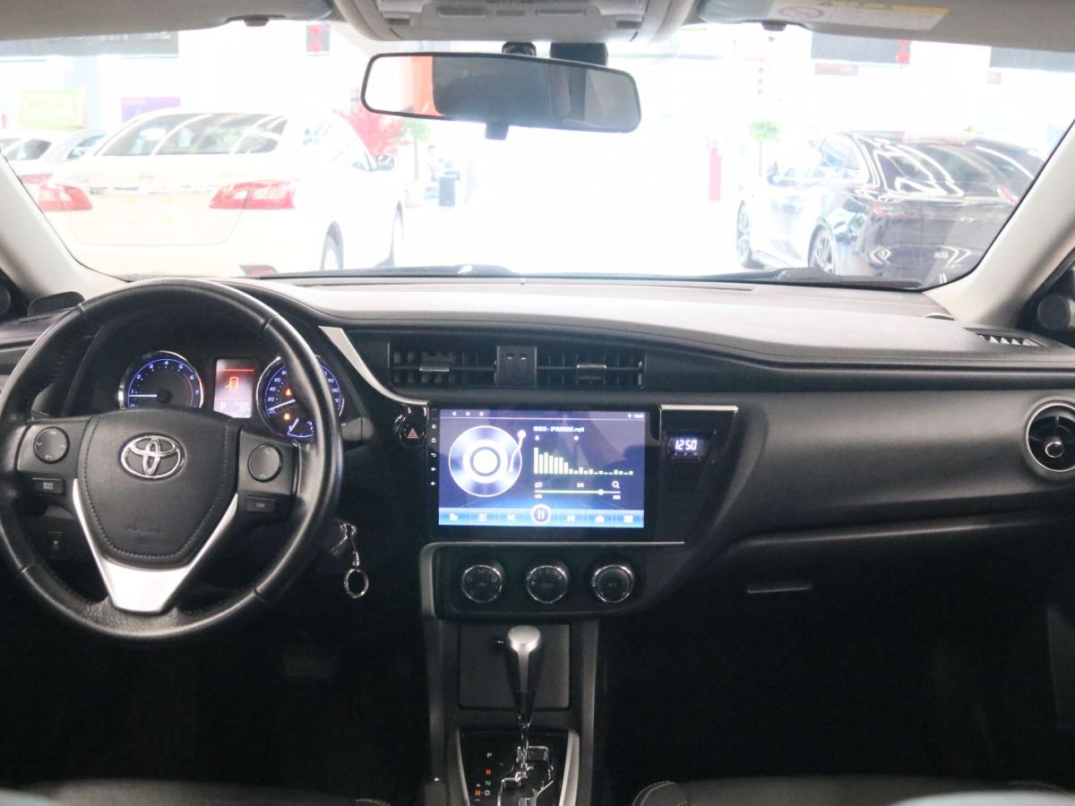 豐田 卡羅拉  2017款 改款 1.2T S-CVT GL-i真皮版圖片