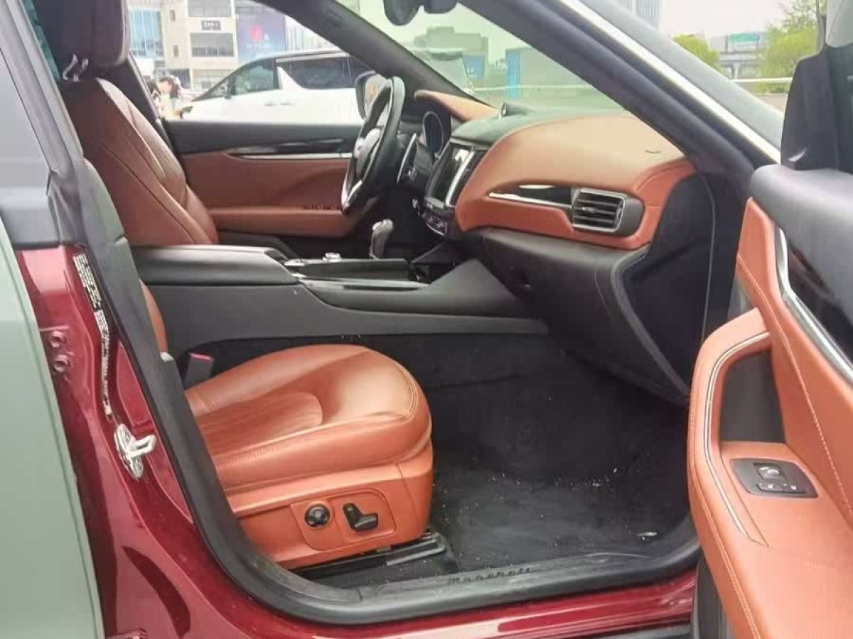 瑪莎拉蒂 Levante  2016款 3.0T Levante圖片