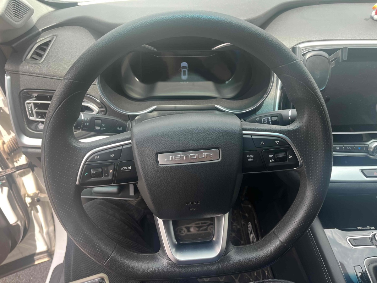 捷途 X70  2019款  1.5T DCT勁行版圖片