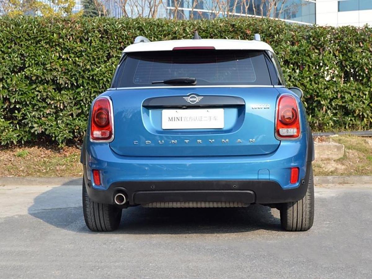 MINI COUNTRYMAN  2019款 1.5T COOPER ALL4 經(jīng)典派周末旅行版圖片