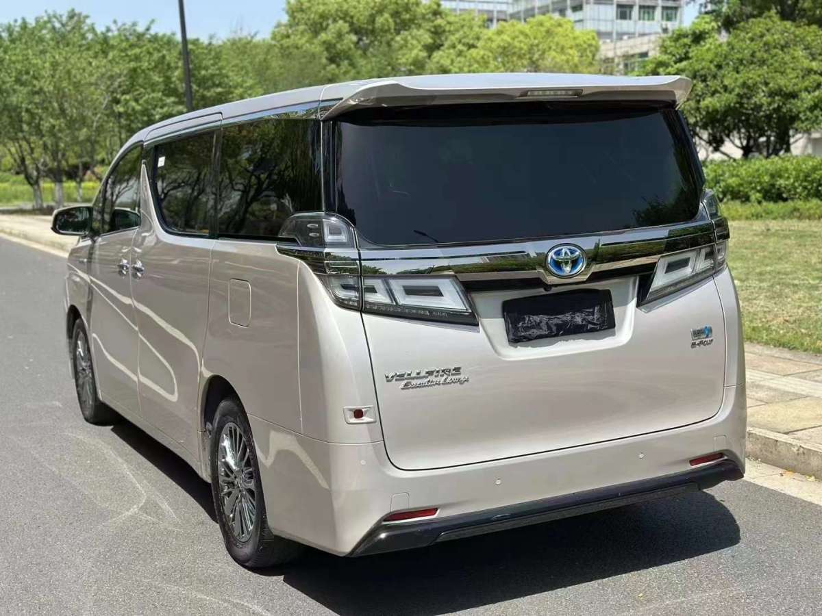 豐田 威爾法  2019款  雙擎 2.5L HV豪華版圖片