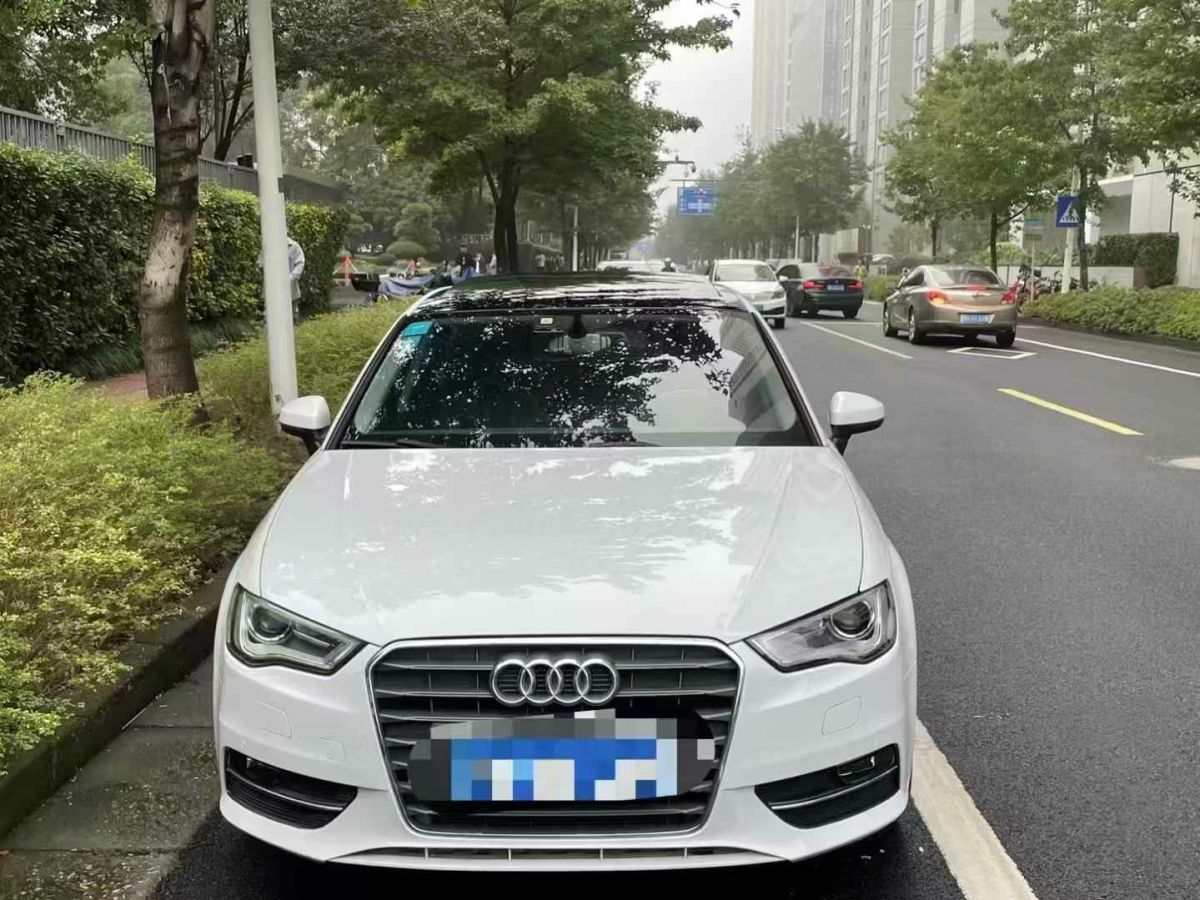 奧迪 奧迪A3  2015款 A3 1.4TFSI 35TFSI 百萬紀(jì)念智領(lǐng)型圖片